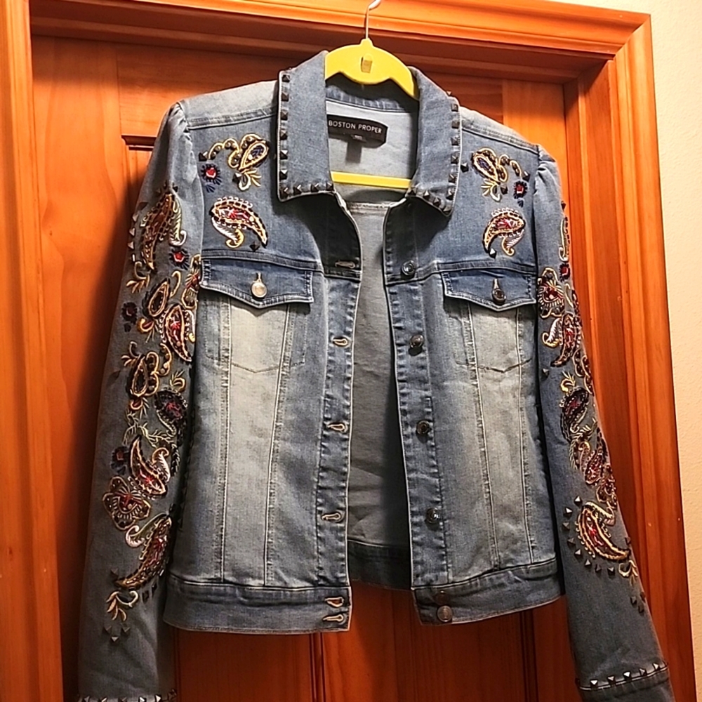 Denim jacket embroidered